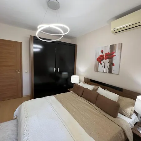 Prestige 1 Bedroom 4 People Aparthotel 4*