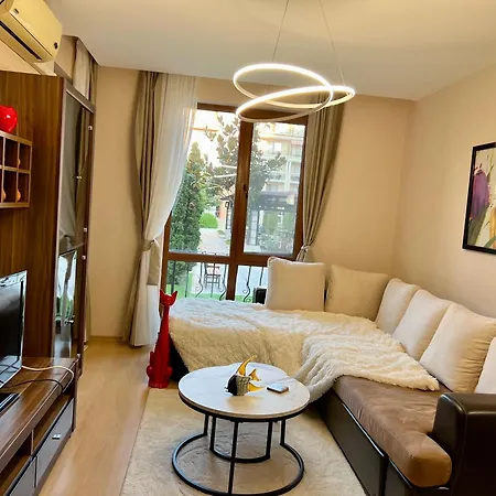 Prestige 1 Bedroom 4 People Aparthotel 4*